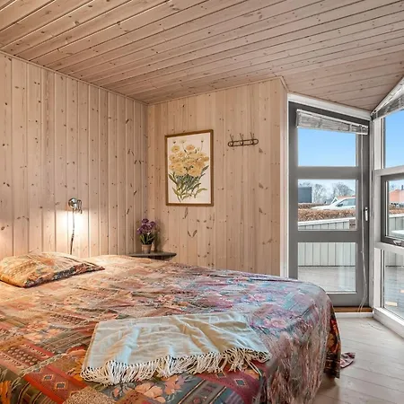 Lien - 100m From The Sea By Interhome Dom wakacyjny